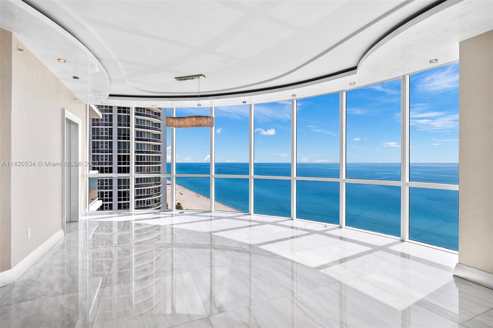 TRUMP PALACE CONDO - Residential