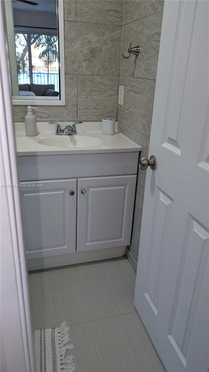 PARK LAYNE TOWERS CONDO - Residential