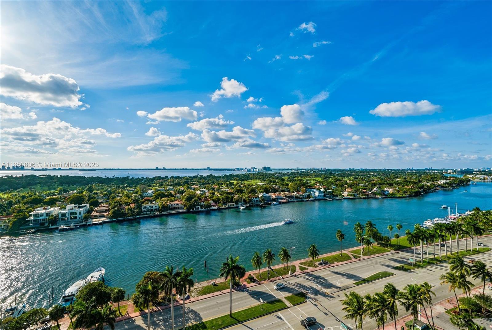 IMPERIAL HOUSE CONDO - Residential