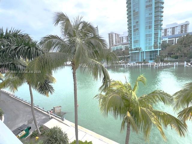 GORLIN AT AQUA CONDO - Residential