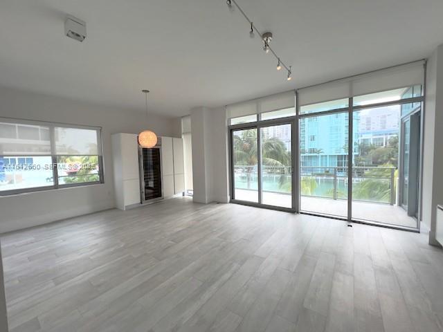 GORLIN AT AQUA CONDO - Residential