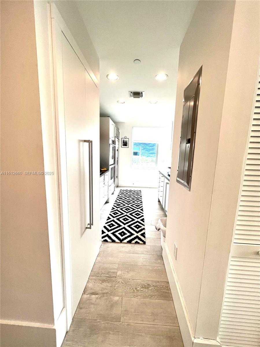 GORLIN AT AQUA CONDO - Residential