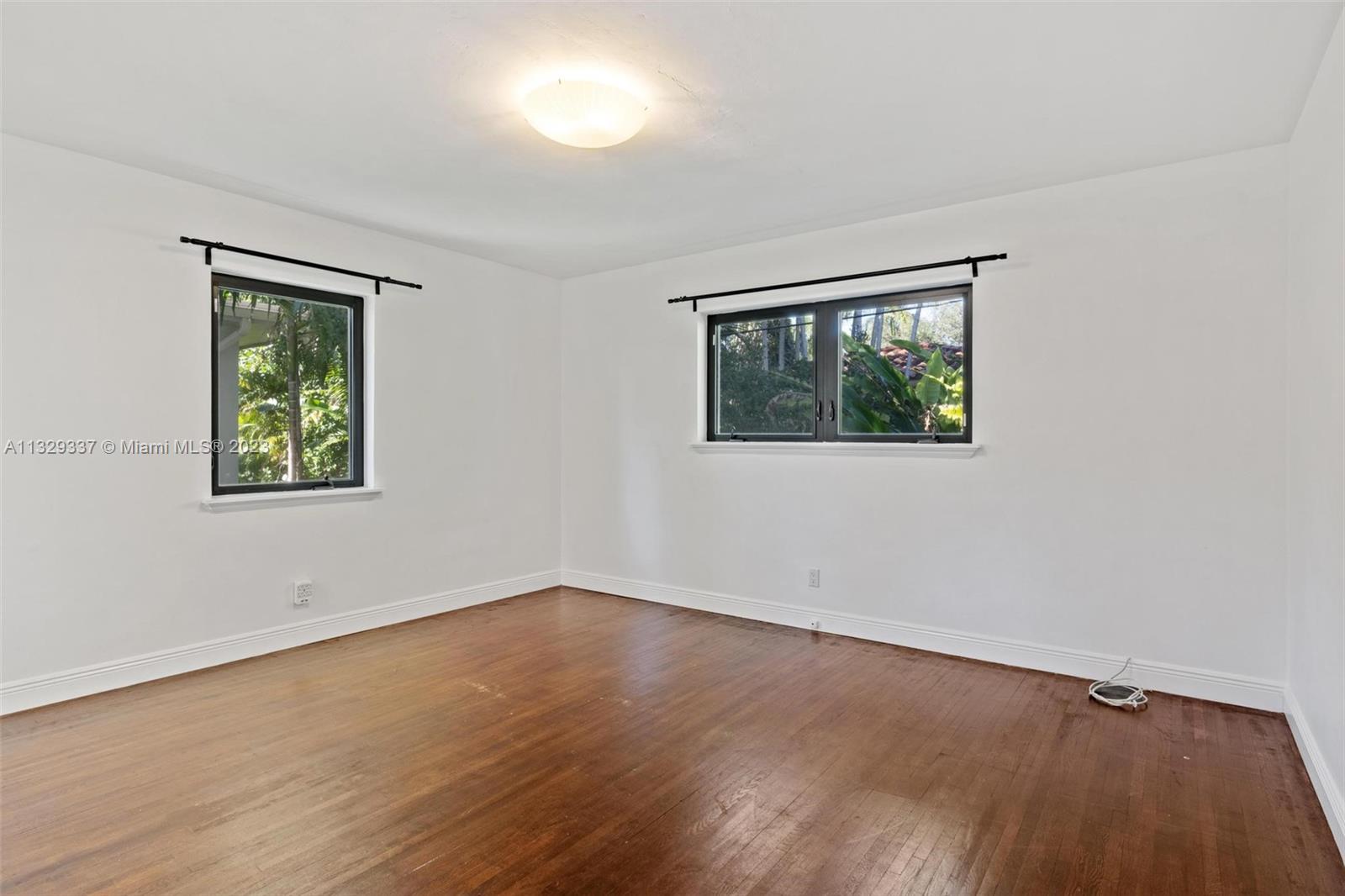 EARLETON SHORES - Residential Lease