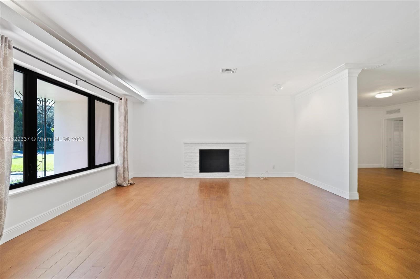 EARLETON SHORES - Residential Lease