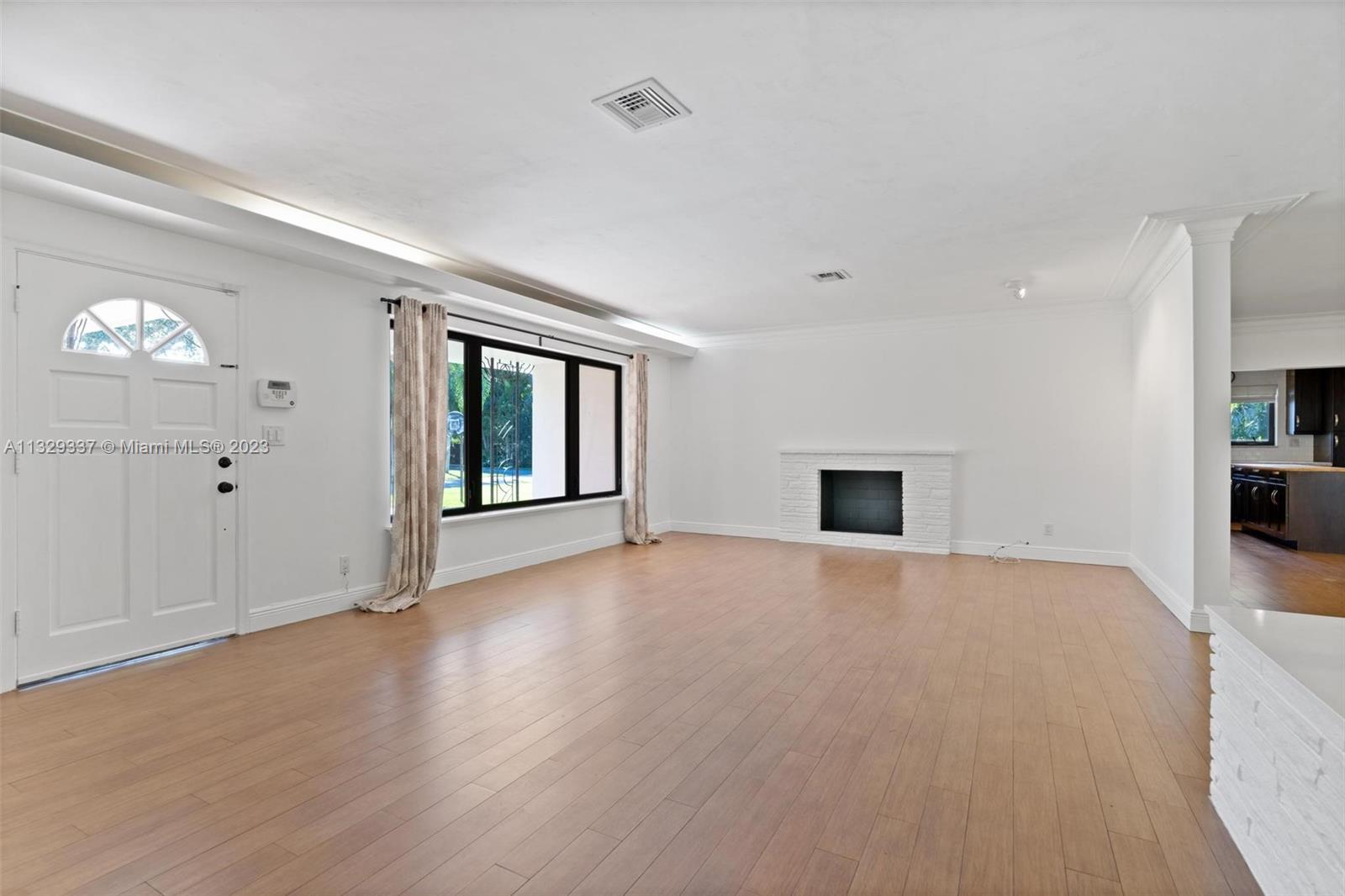 EARLETON SHORES - Residential Lease