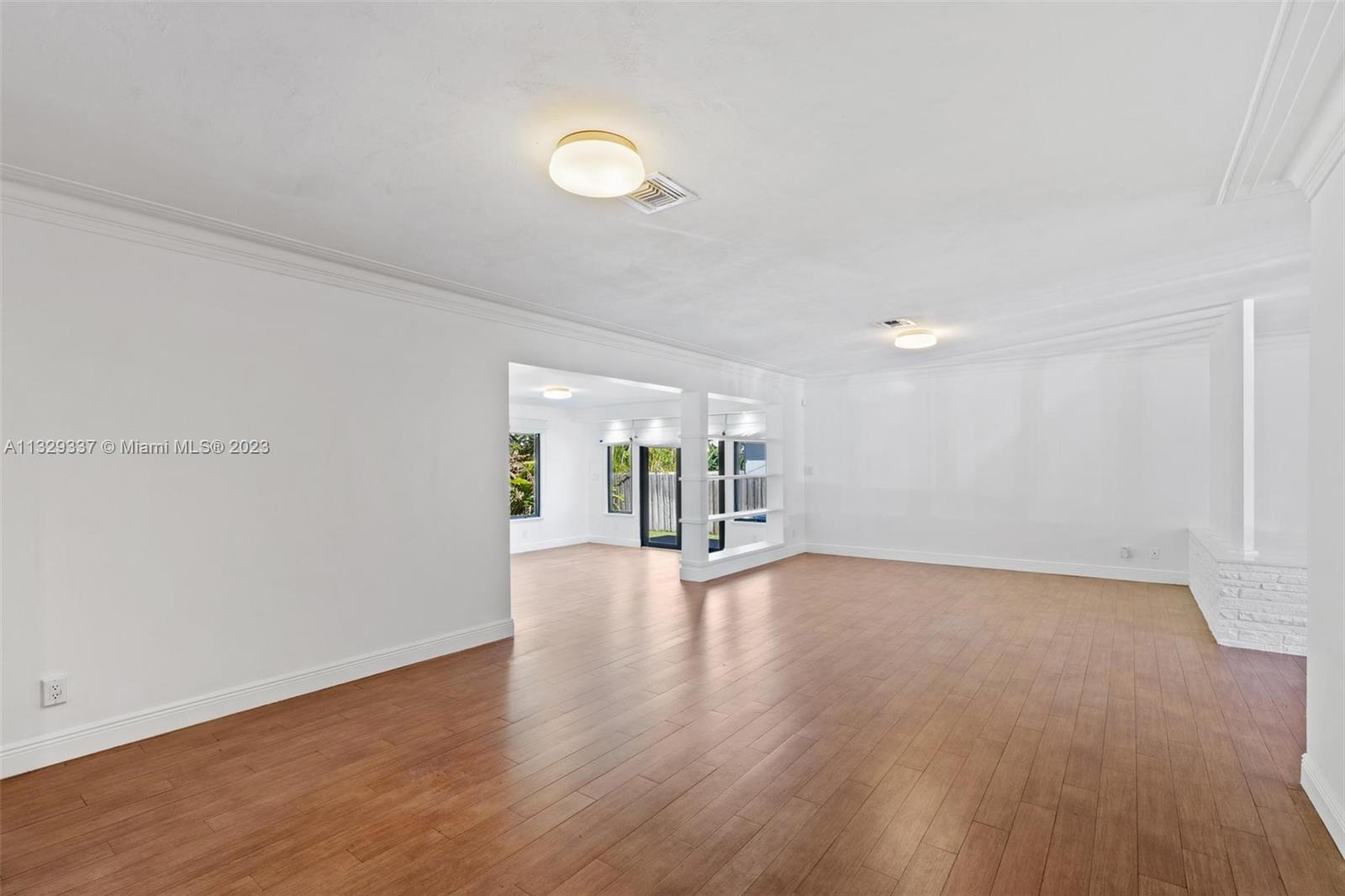 EARLETON SHORES - Residential Lease