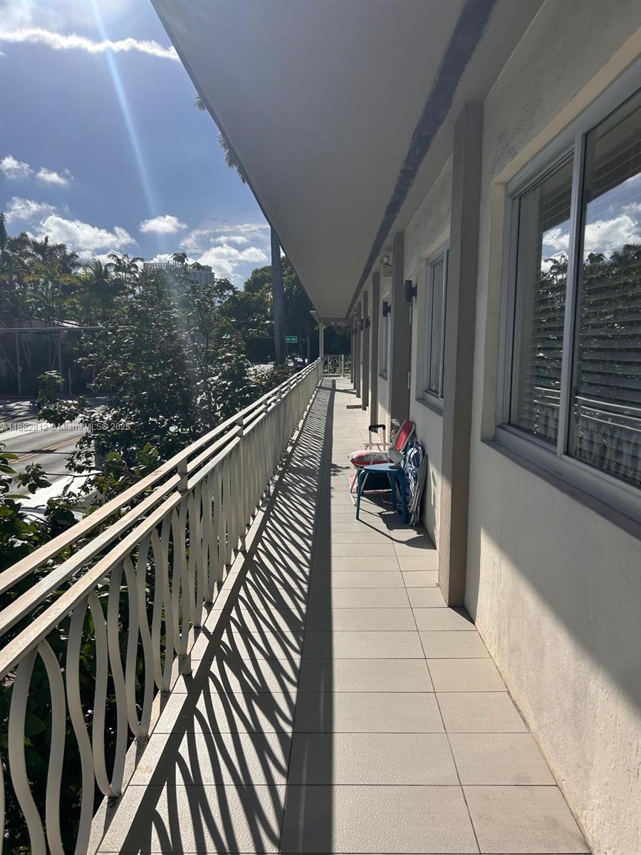 1601 Meridian Ave 202