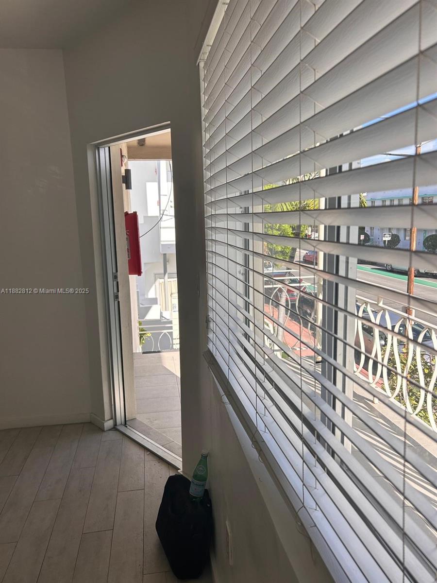 1601 Meridian Ave 202