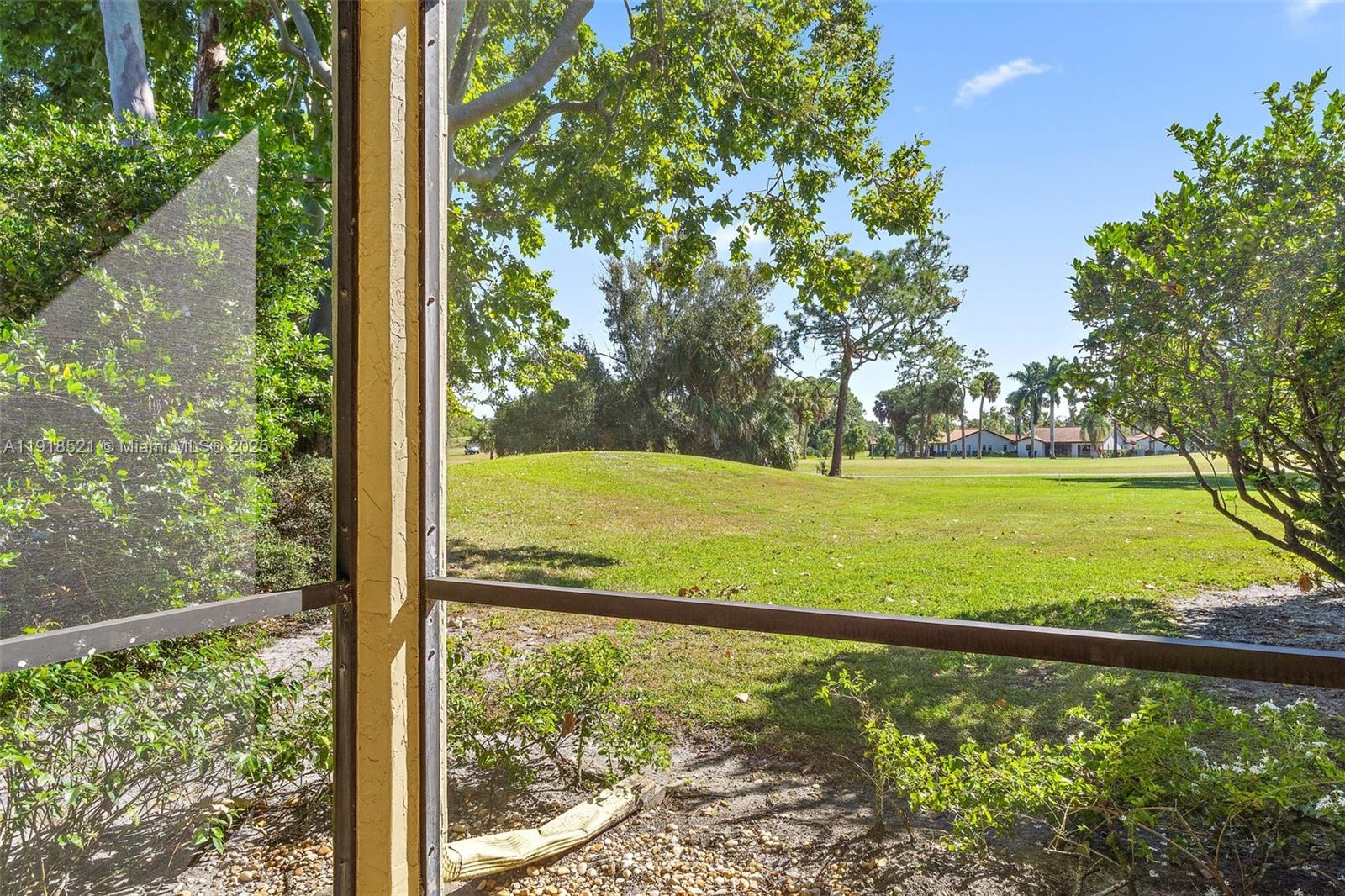 CLUBHOUSE COURT CONDO - Residential