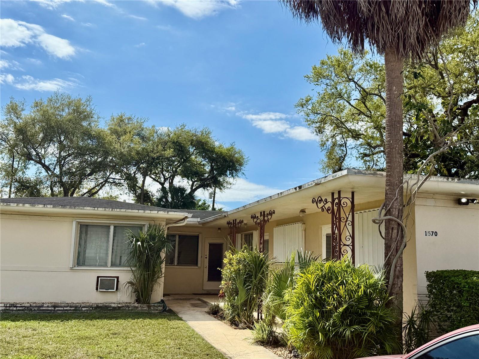 MEYERSON MANOR - Residential Income