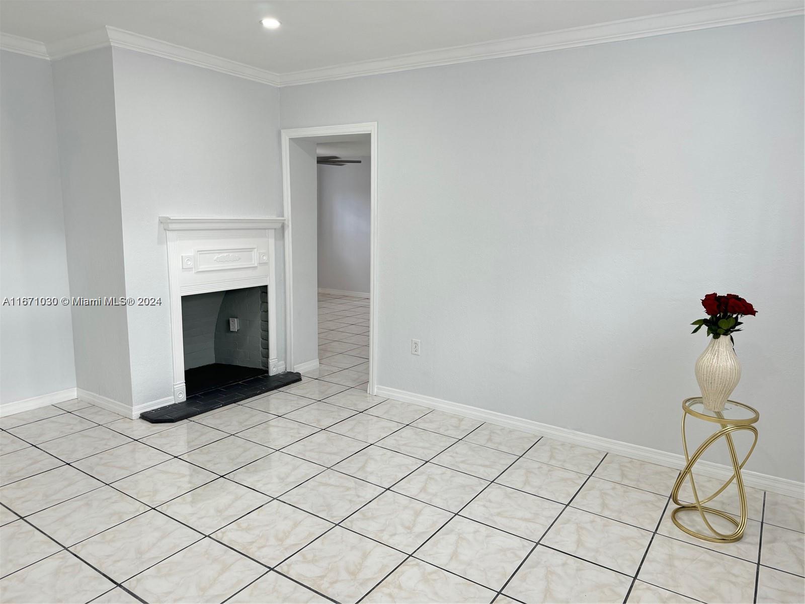 SOUTH CORAL HOMES SEC 1 - Residential Lease