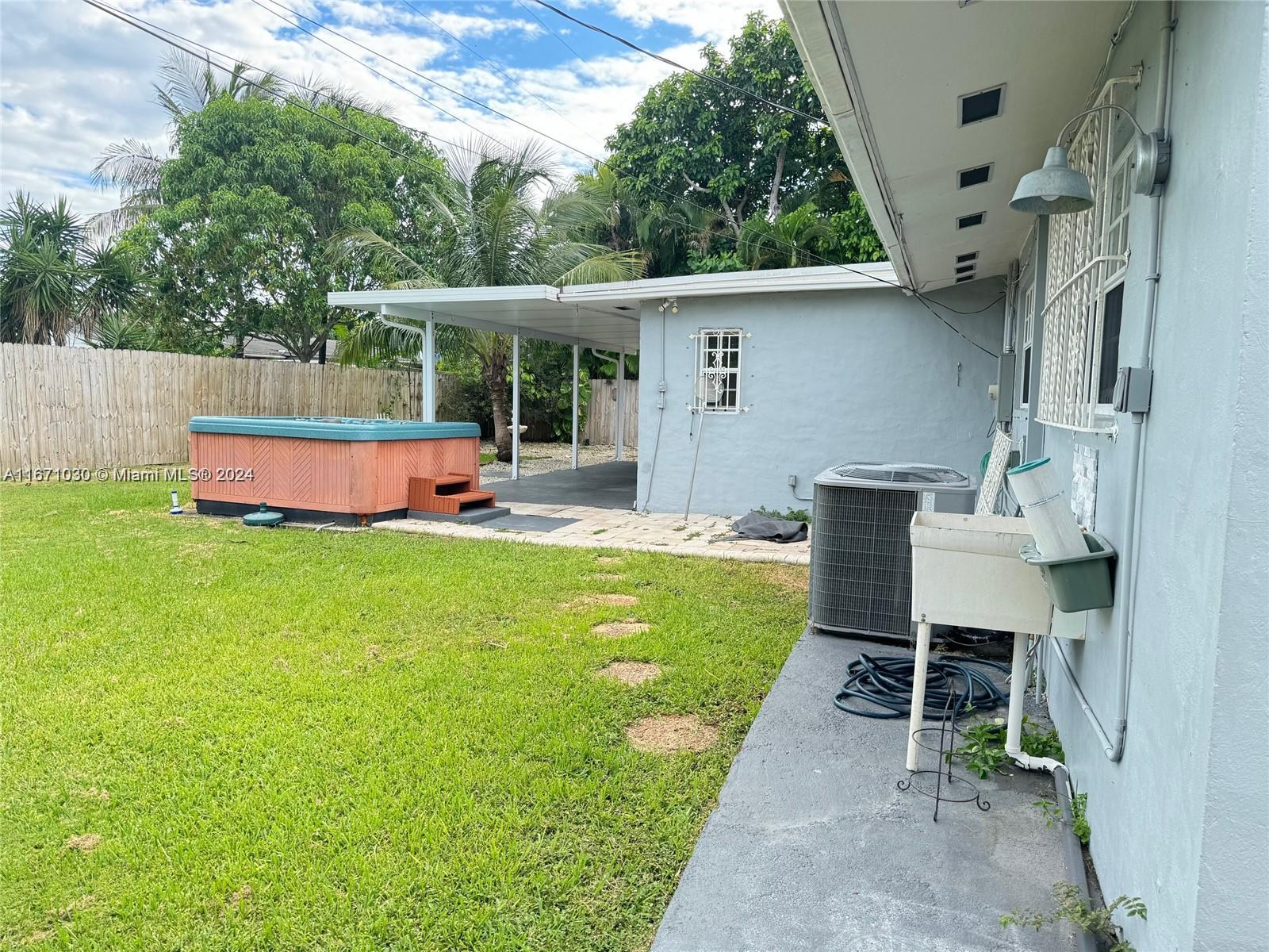 SOUTH CORAL HOMES SEC 1 - Residential Lease