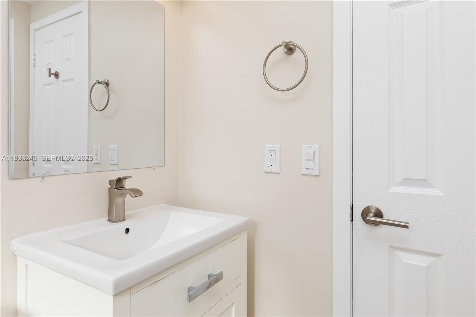 GRAND PALAZZO CONDO - Residential