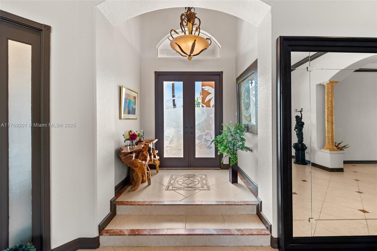 RIVERSTONE - Residential