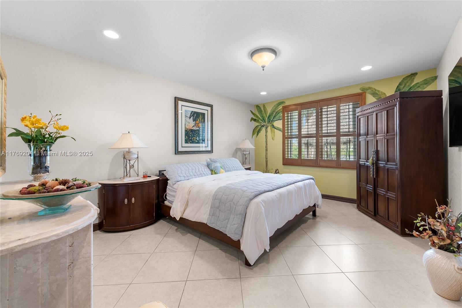 RIVERSTONE - Residential