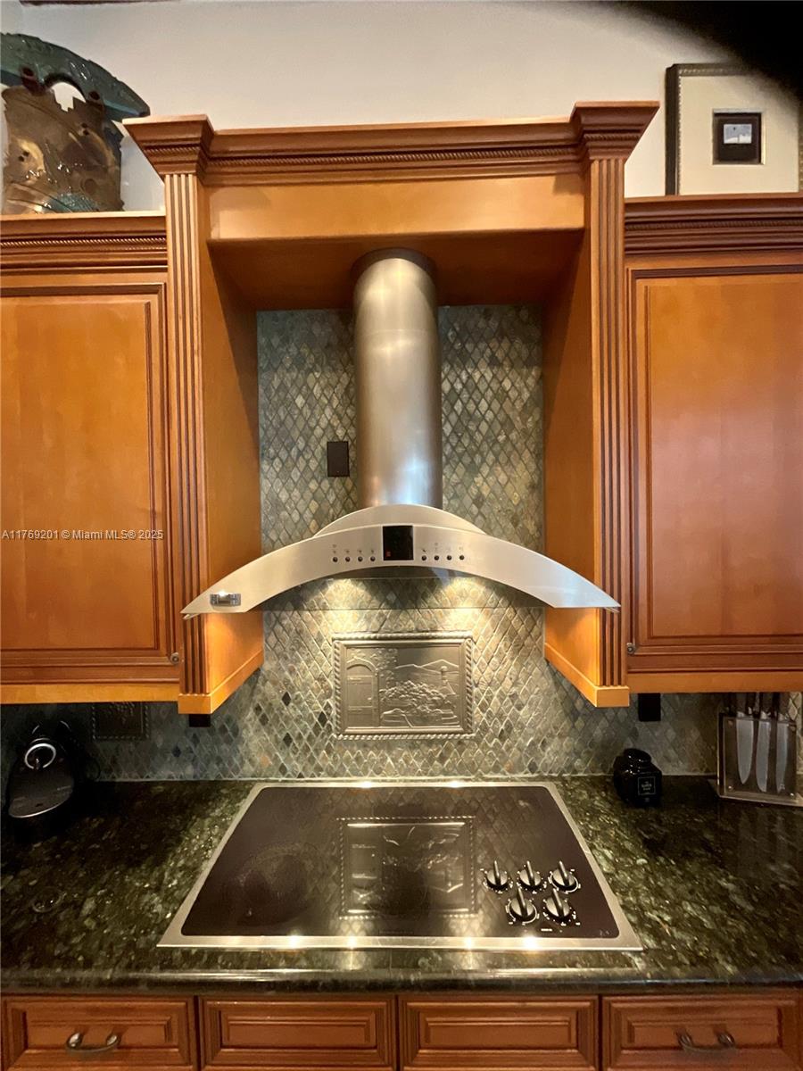 RIVERSTONE - Residential