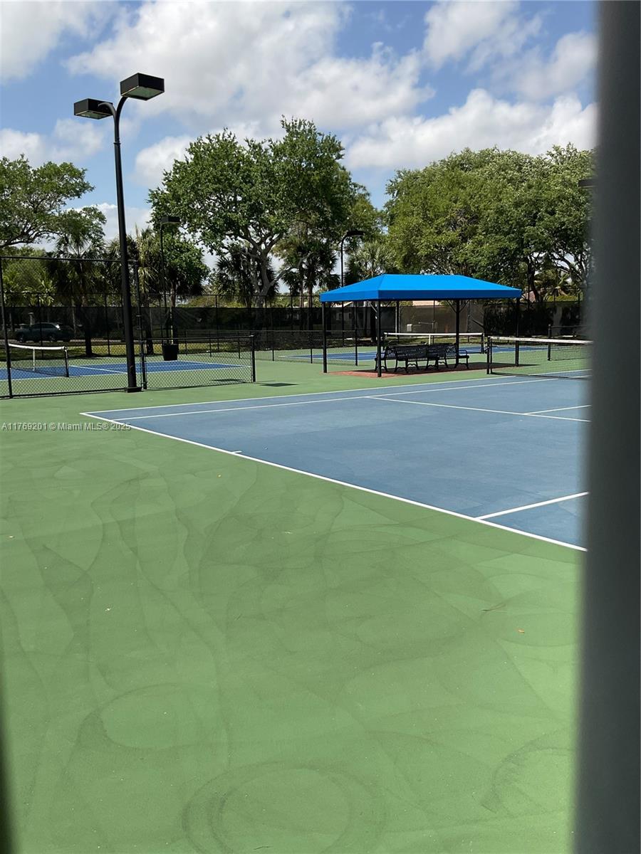 RIVERSTONE - Residential