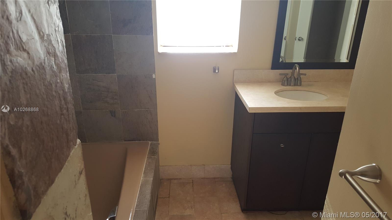 JENADA VILLAS - Residential Lease