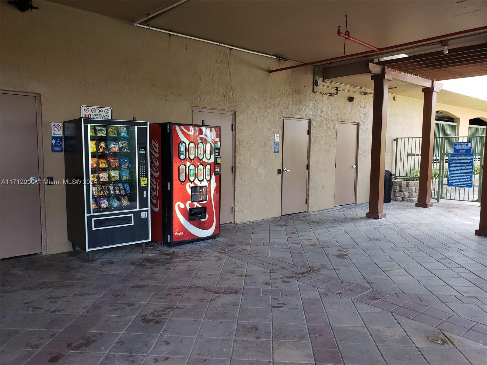 2080 OCEAN DRIVE CONDO - Residential Lease