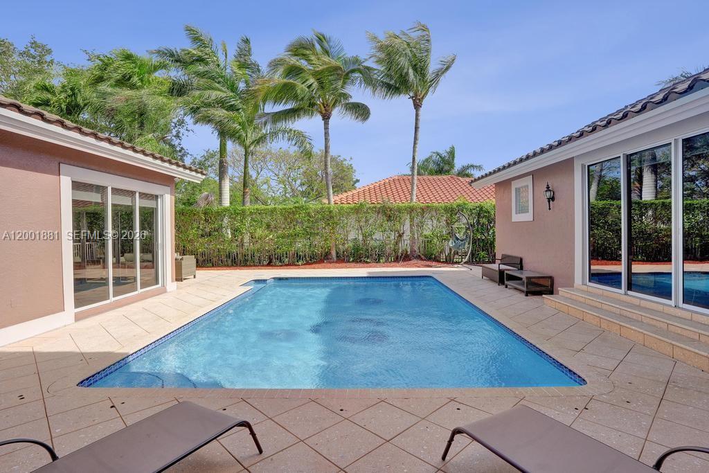 LANDINGS OF PARKLAND - Residential