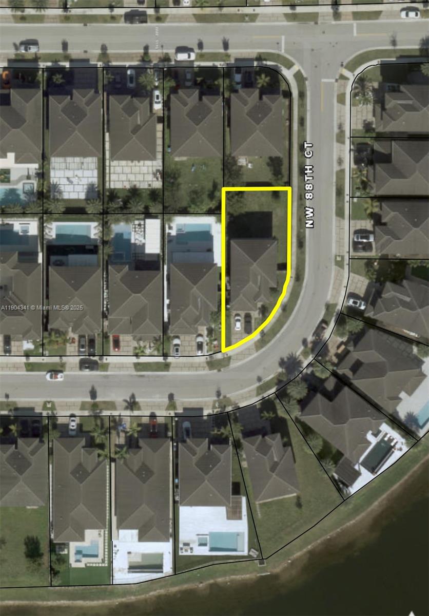 DUNNWOODY LAKE - Residential