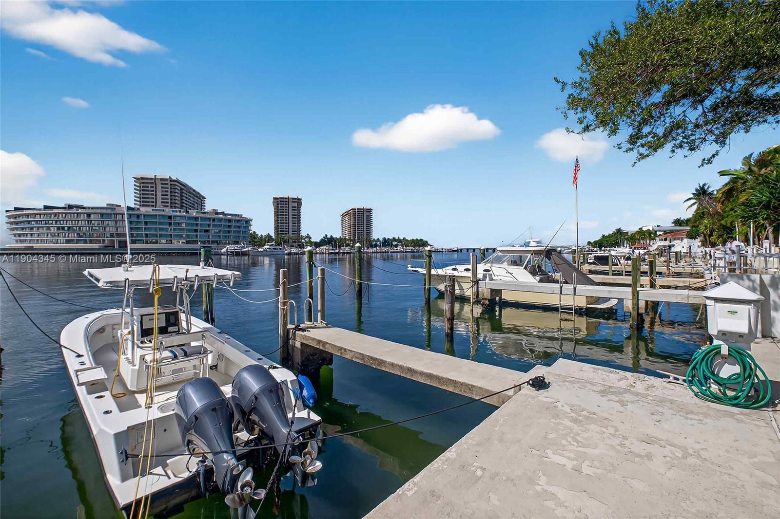 1600 SOUTH BAYSHORE LANE - Residential