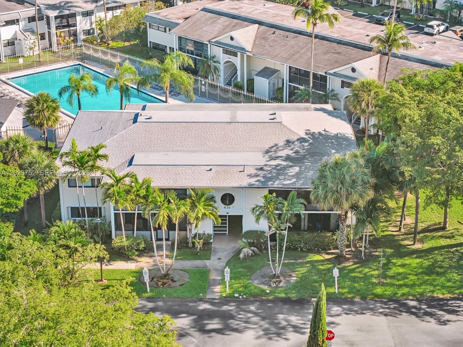 CARMEL AT CALIFORNIA CL C - Residential