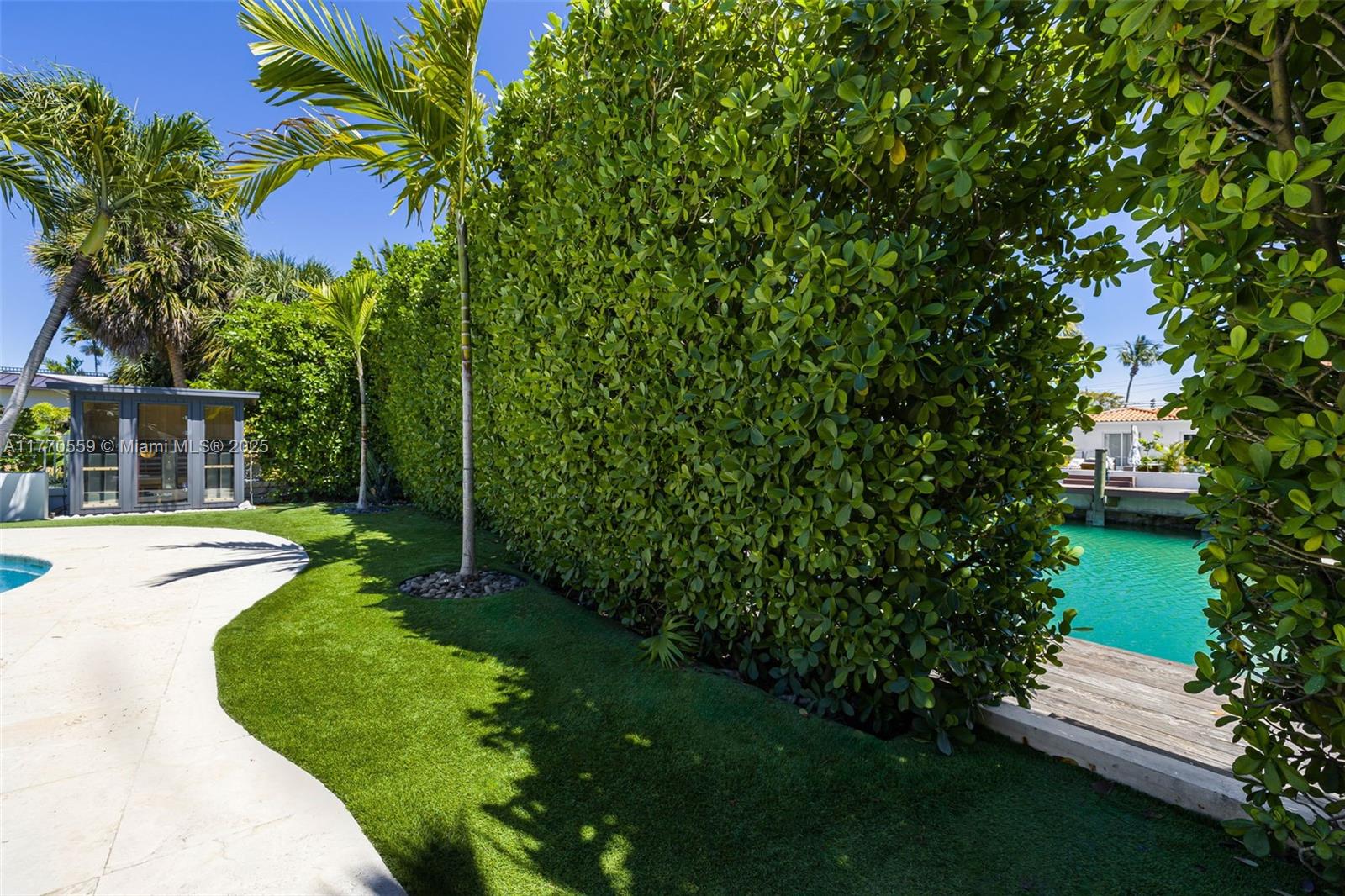 BISCAYNE POINT - Residential