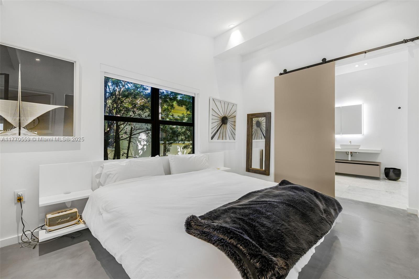BISCAYNE POINT - Residential
