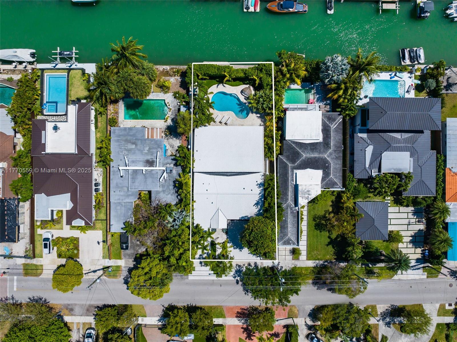 BISCAYNE POINT - Residential