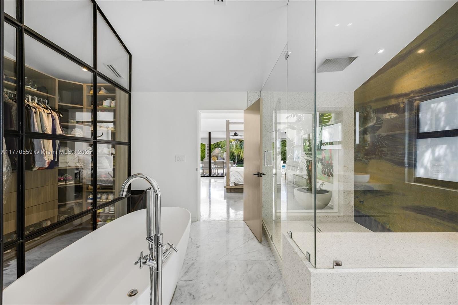 BISCAYNE POINT - Residential