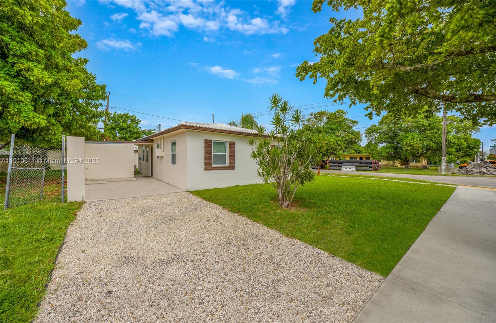 BEVERLY PARK - Residential Lease