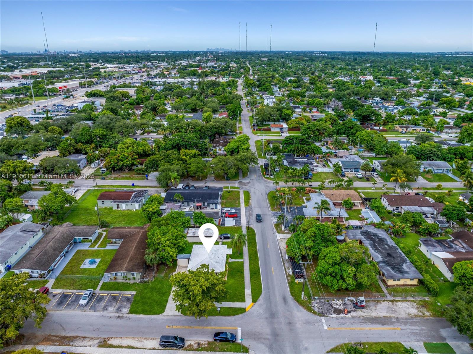 BEVERLY PARK - Residential Lease