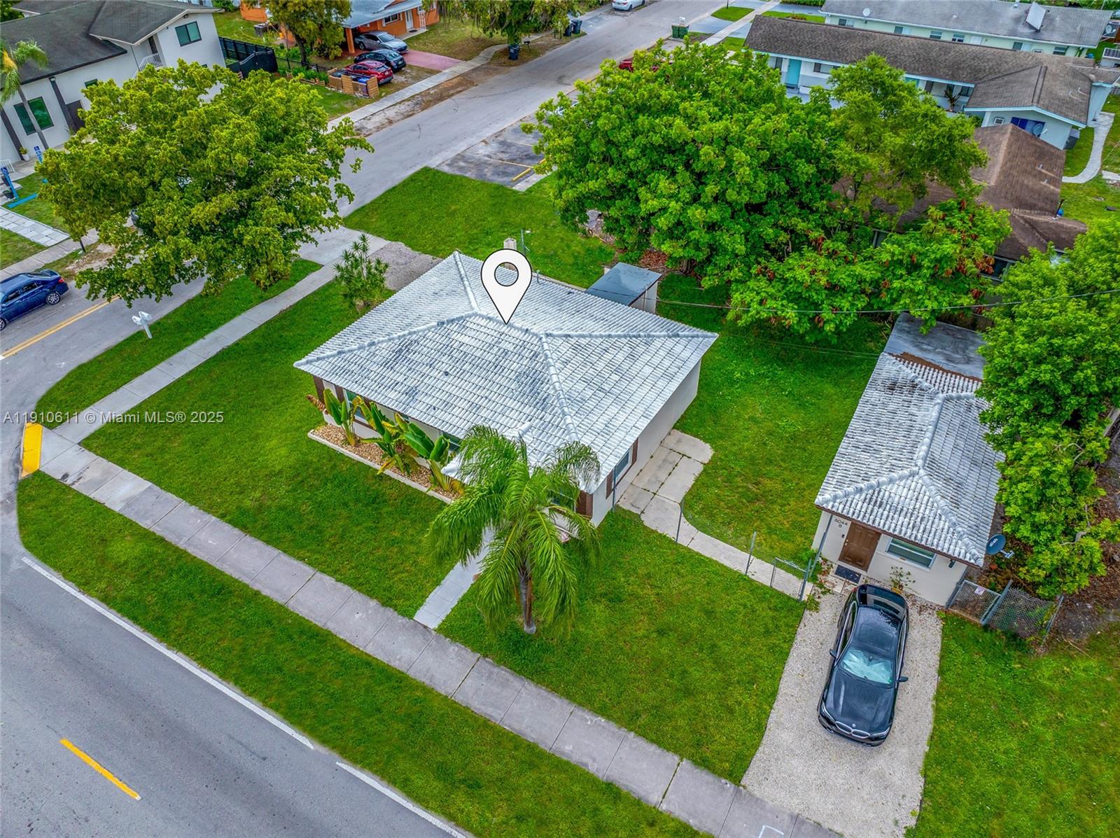 BEVERLY PARK - Residential Lease