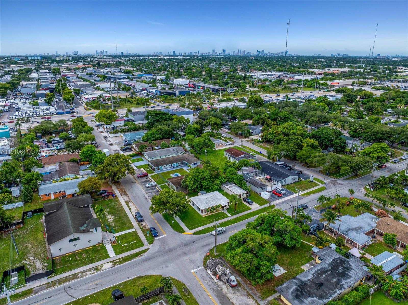 BEVERLY PARK - Residential Lease