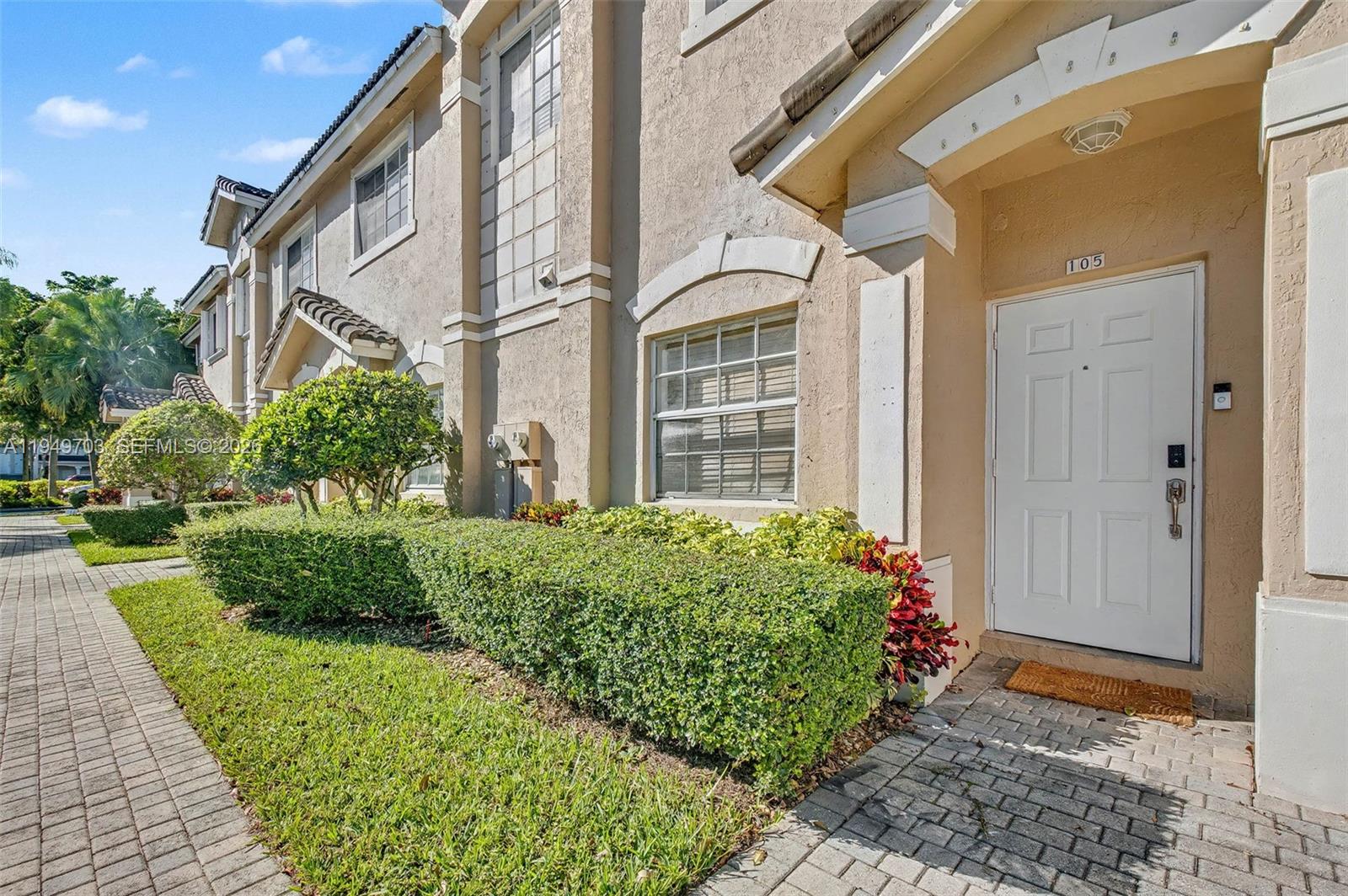 5719 NW 114th Ct 105