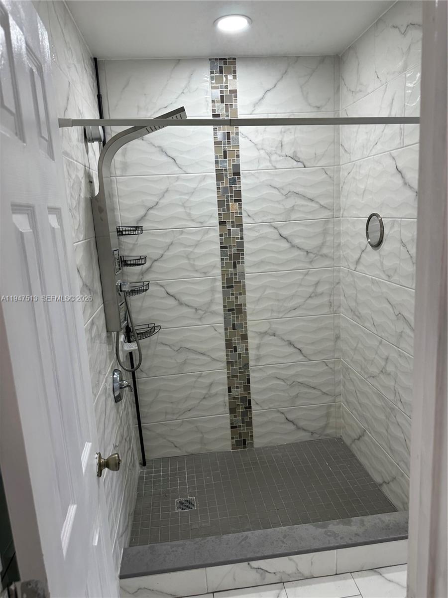 VILLAGES OF RENAISSANCE - Residential