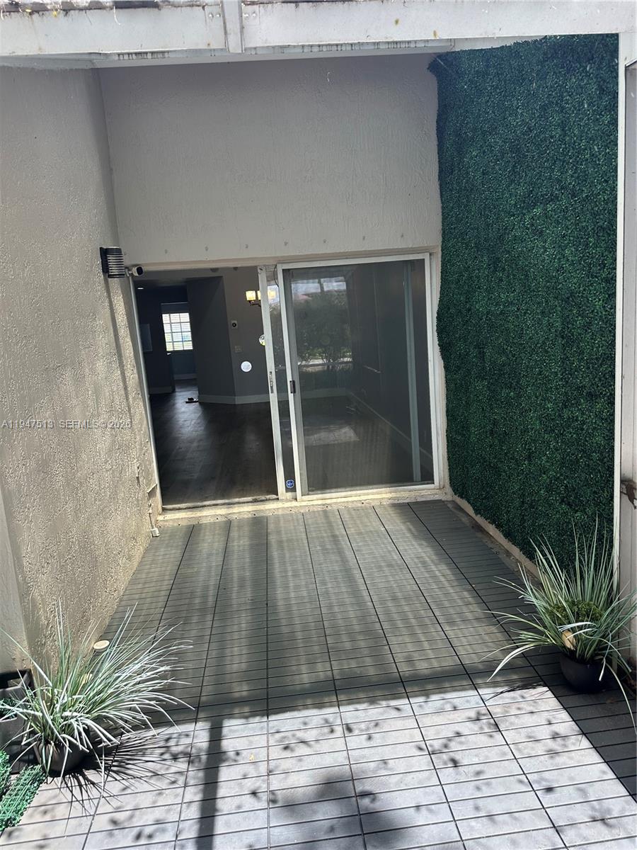 VILLAGES OF RENAISSANCE - Residential