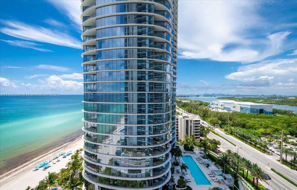 15811 Collins Ave 1502, Sunny Isles Beach, FL, 33160/$1,790,000 2 15811 Collins Ave 1502
