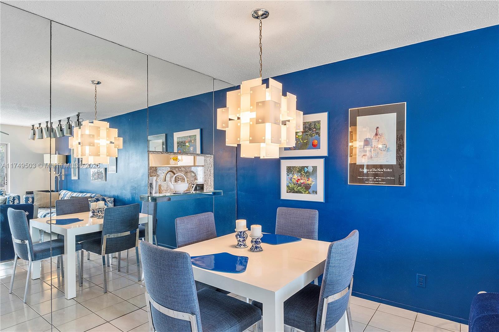 HILLCREST COUNTRY CLUB AP - Residential