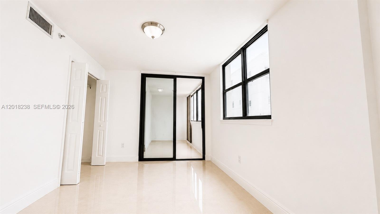 THE GEORGIAN CONDO - Residential
