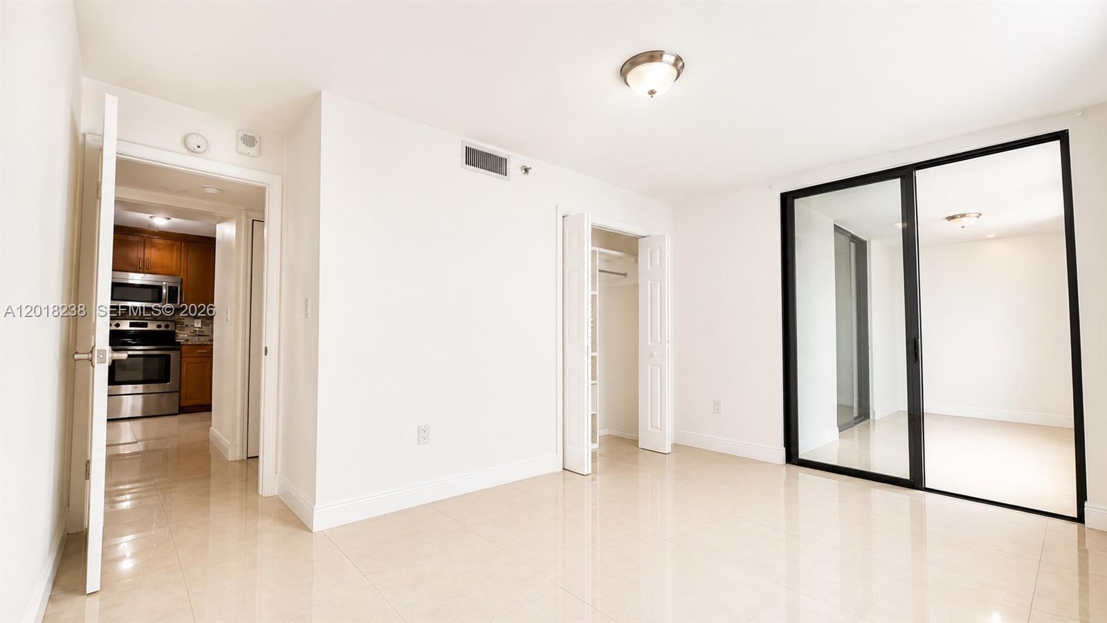 THE GEORGIAN CONDO - Residential