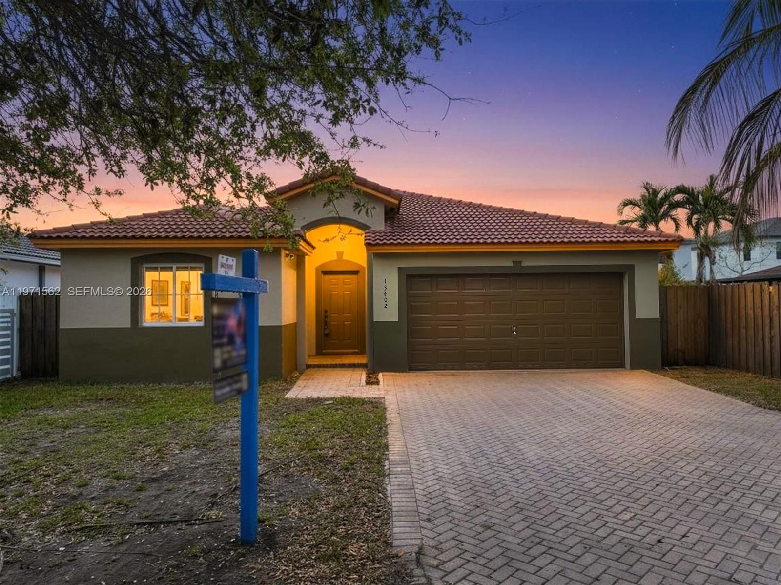 CHRISTOPHER GARDENS - Residential