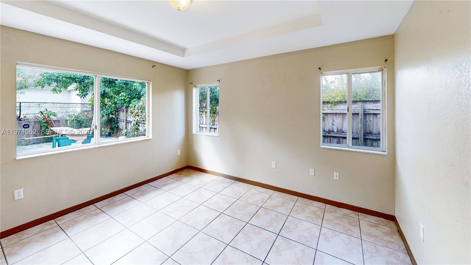 CHRISTOPHER GARDENS - Residential