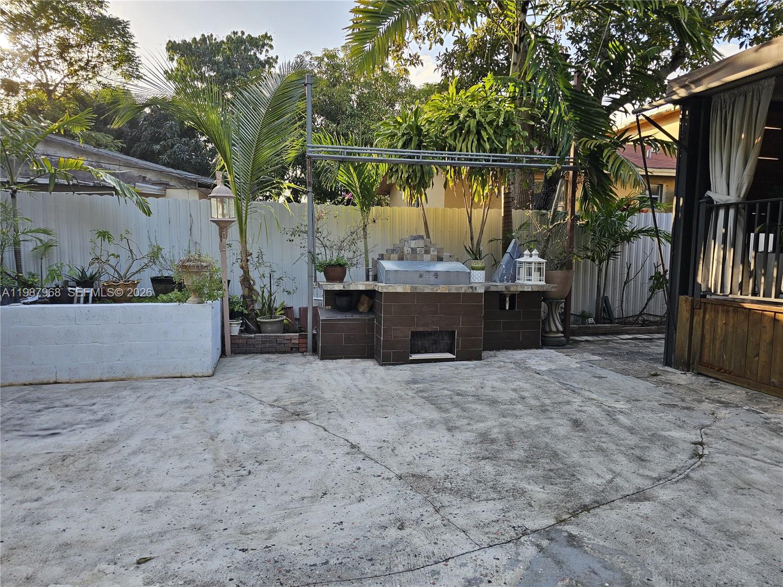 ST JAMES PARK - Residential Lease