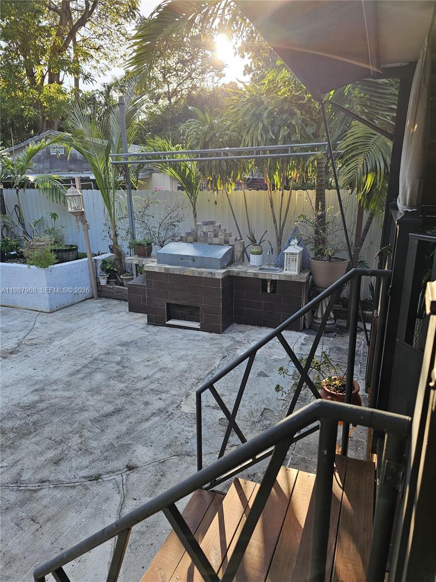 ST JAMES PARK - Residential Lease