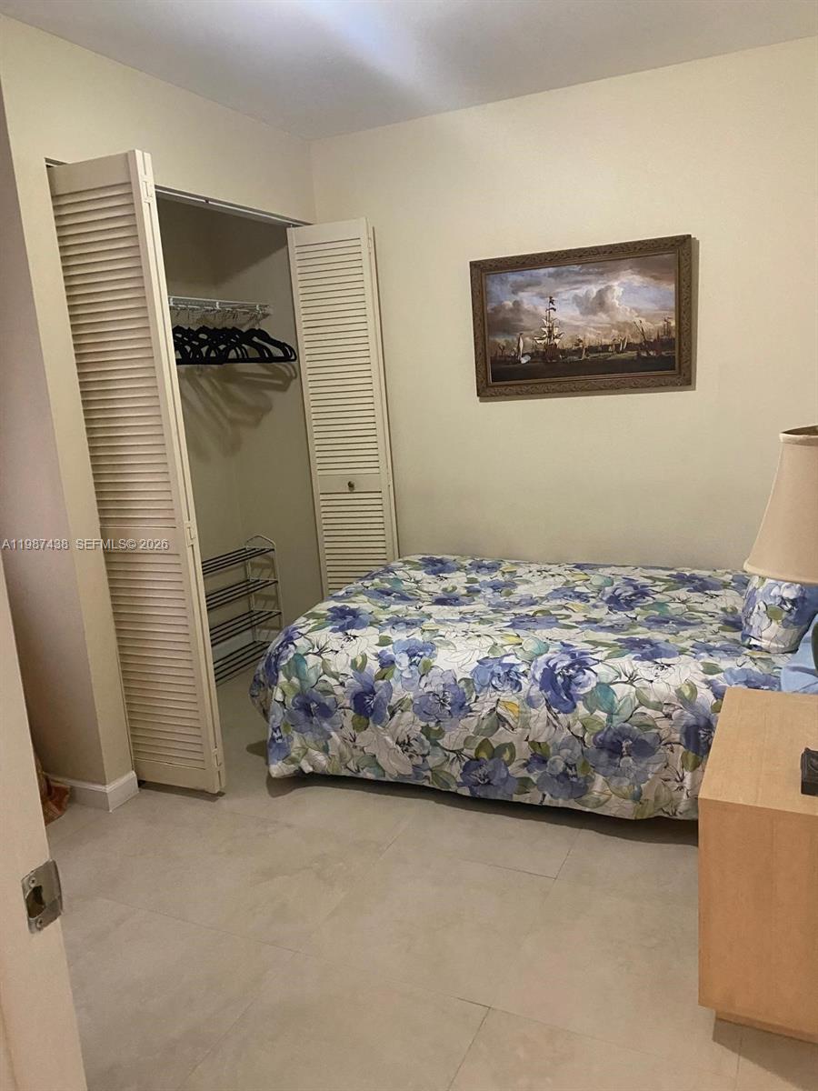 CALUSA POINT - Residential Lease