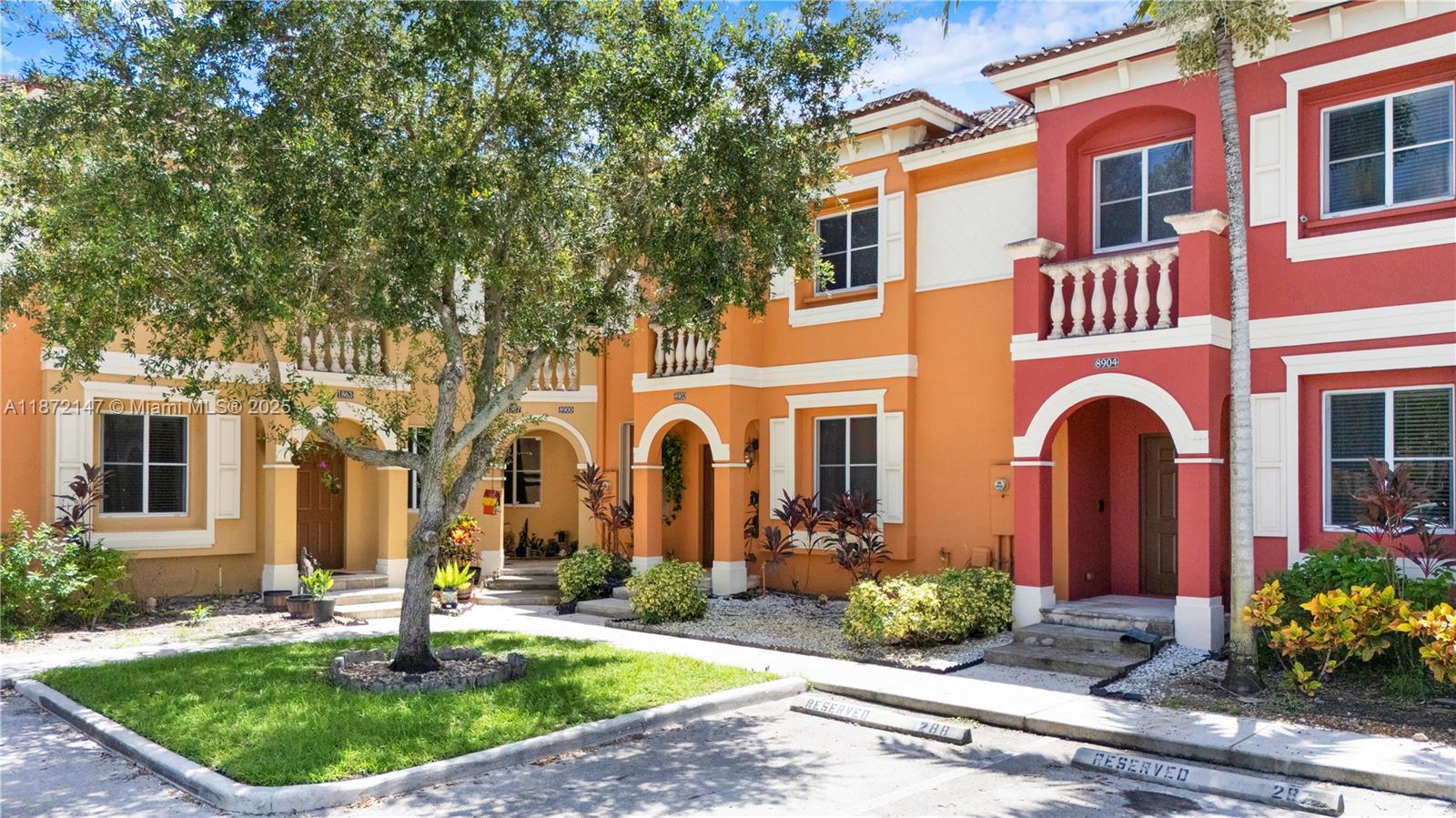 VILLAGE WALK - Residential