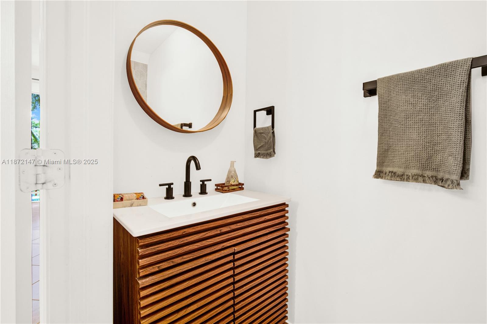 VILLAGE WALK - Residential