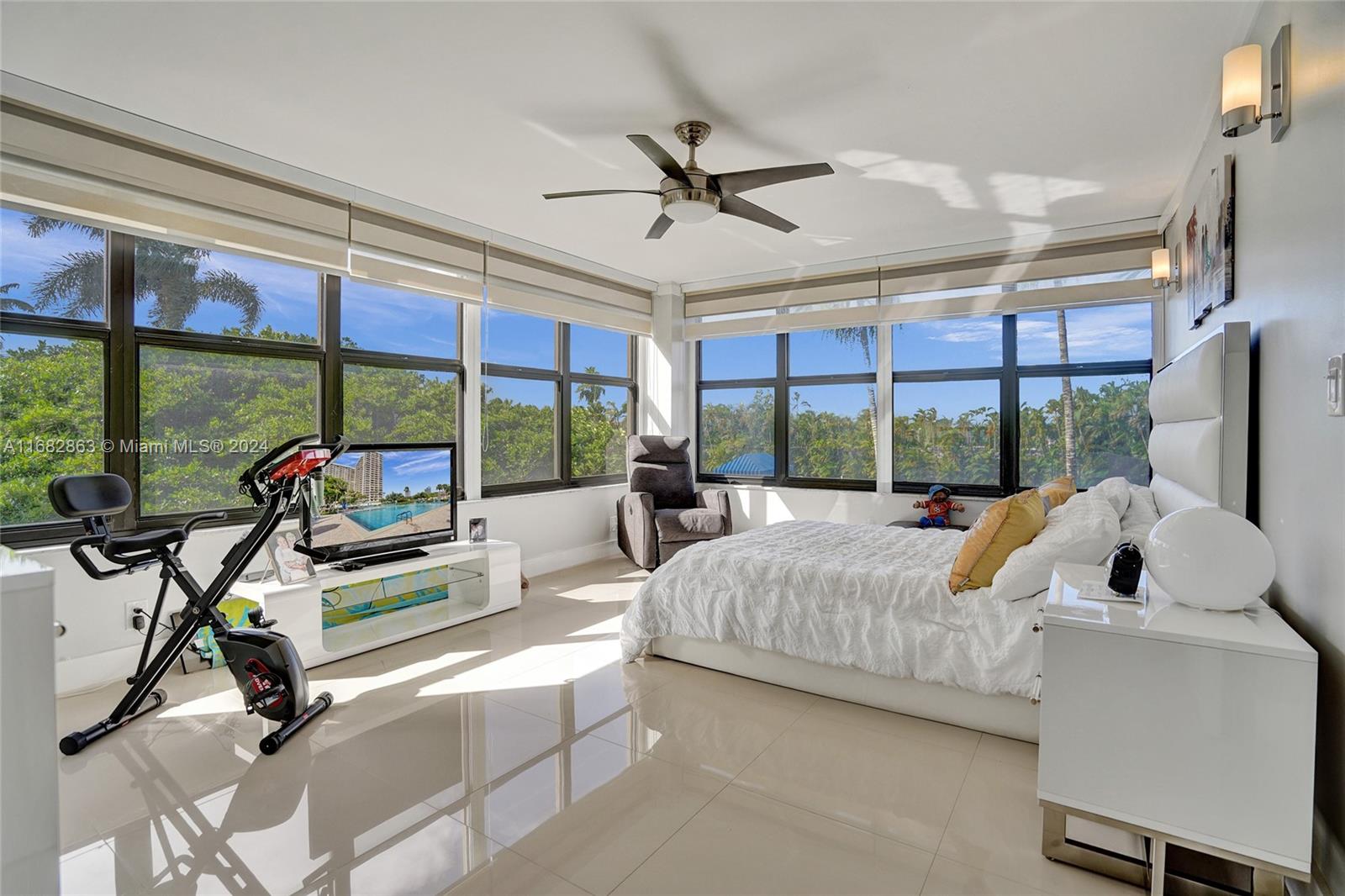 Property for Sale at 2500 Parkview Dr 410, Hallandale Beach, Broward County, Florida - Bedrooms: 2 
Bathrooms: 2  - $349,000